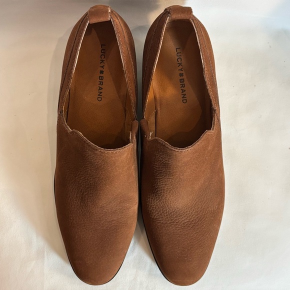 LUCKY BRAND Sz 9.5 Vennia Slip-On Almond Toe Stacked Heel Suede Booties NEW - Picture 3 of 10